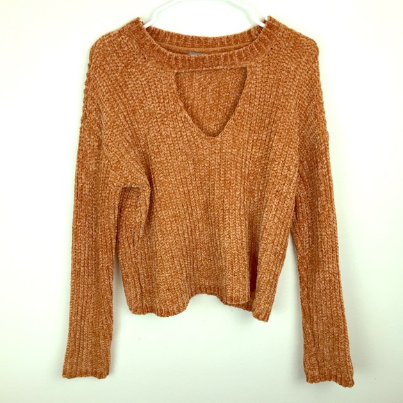 Charlotte Russe Sweaters - 🍁Charlotte Russe Burnt Orange Soft Sweater Size M